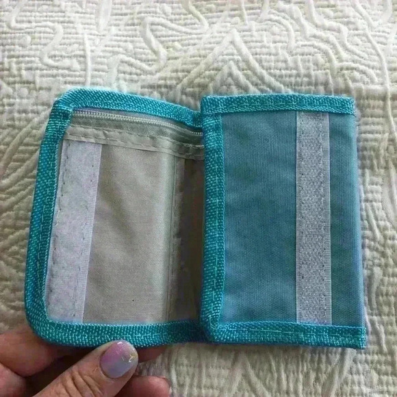 Vintage Betty Boop wallet - Picture 3 of 4